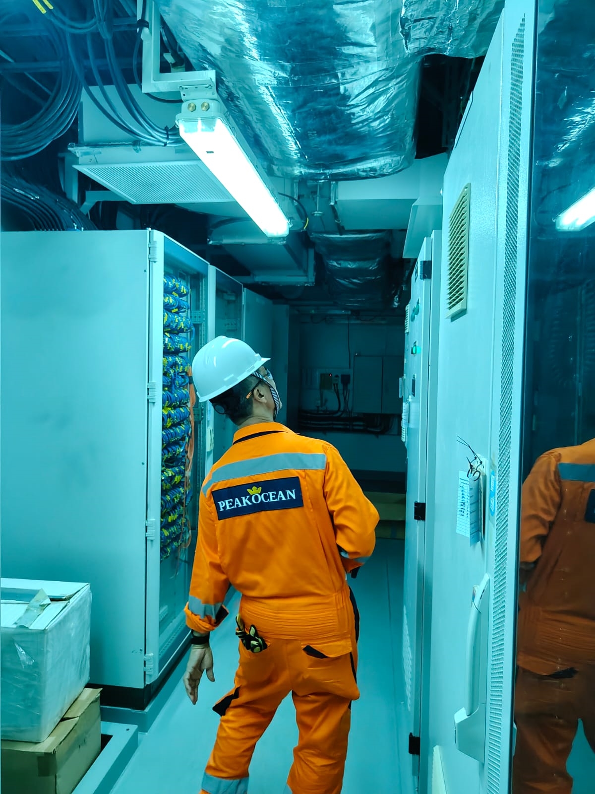 POG technician working